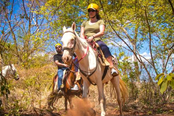 Horseback Riding & Boat in the Rainforest info la fortuna costa rica